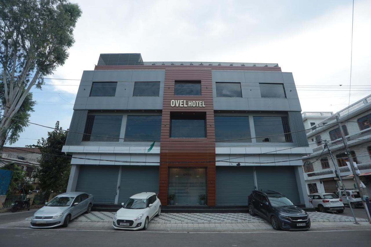 Ovel Hotel Ludhiana Dış mekan fotoğraf
